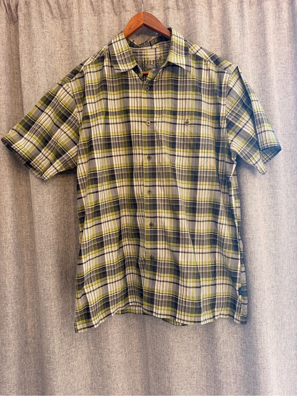Kuhl Men's Short-Sleeve Plaid Button-Down Shirt - Green/Gray/White